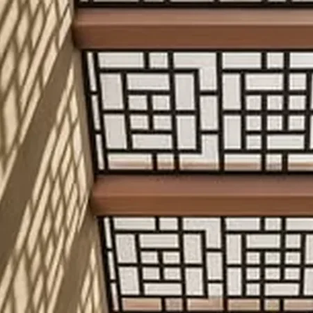 Detalle de retícula metálica en pérgola